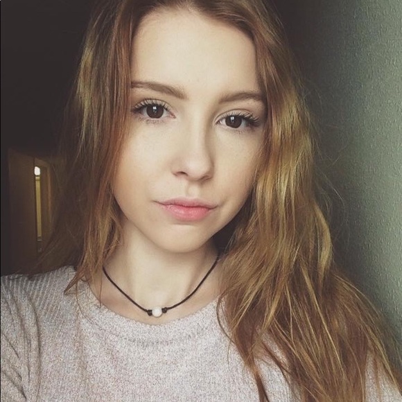 Meet your Posher, Autumn - Picture 1 of 1